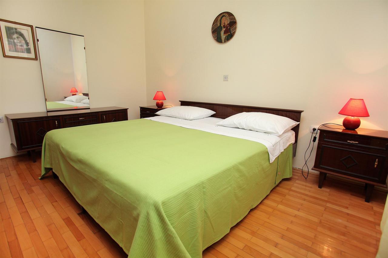 Apartment Baturina Trogir Exterior photo